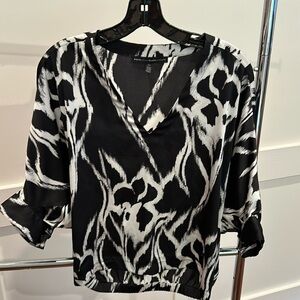 White House Black Market Blouse